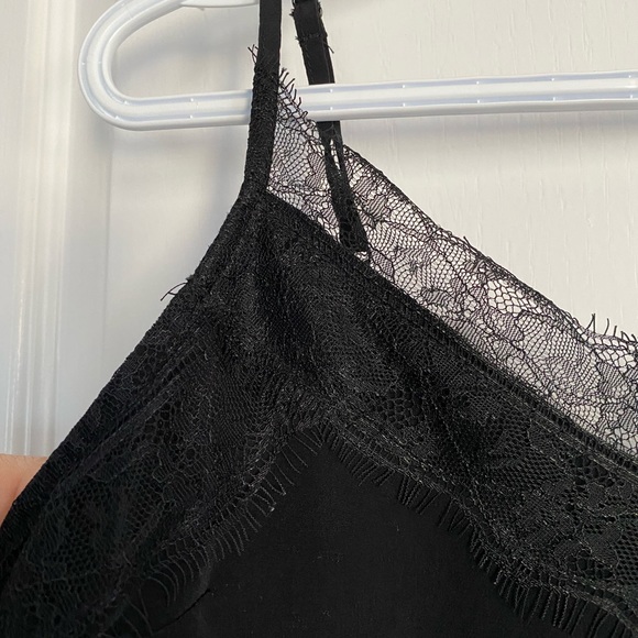 Black lace lined cami in small - Picture 2 of 4